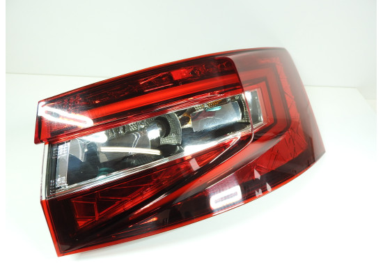 Světlo pravé zadní Škoda Superb III 3 3V 3V5945208